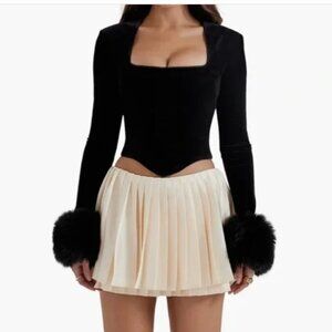 HOUSE OF CB Catriona Faux Fur Long Sleeve Corset Top Size Large